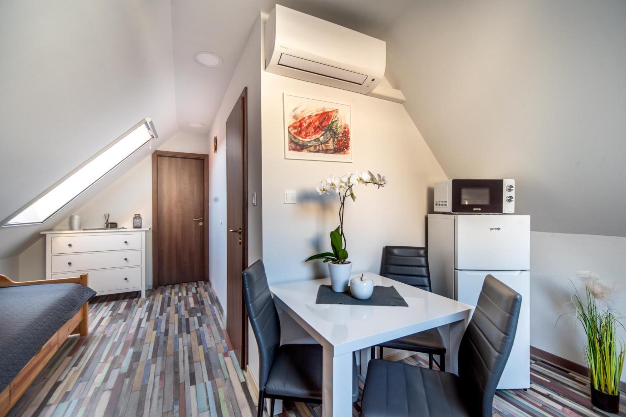 Buzavirág Apartman Keszthely Exterior foto